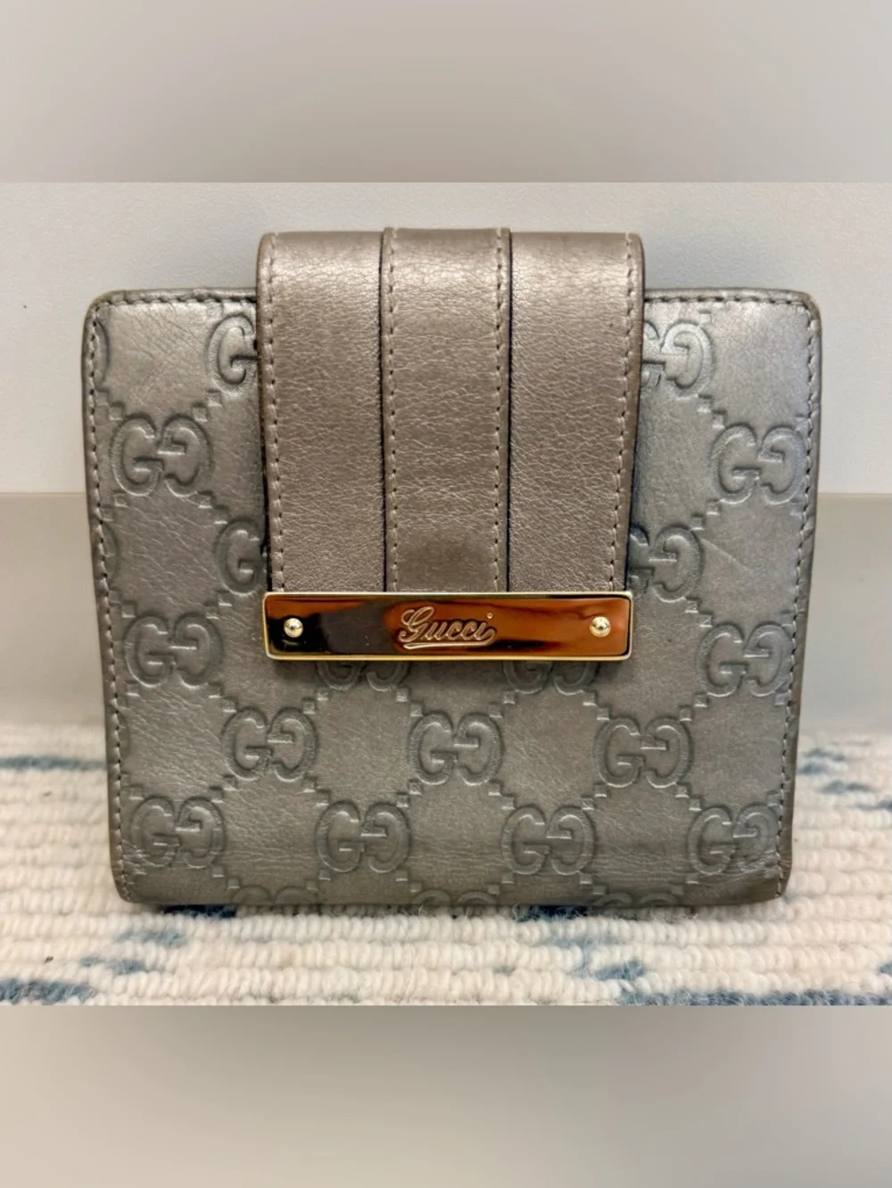 GUCCI Metallic Grey Signature GuccissimaGG Monogram Leather Bifold French Wallet - Picture 1 of 16
